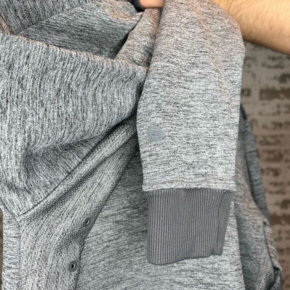 Lululemon long sleeve zip up Light coat/sweater - Picture 4 of 8